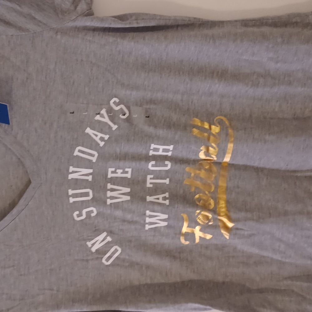 Lounge Casual Sport Footbal Women's Shirt On Sundays we watch football - Picture 2 of 3